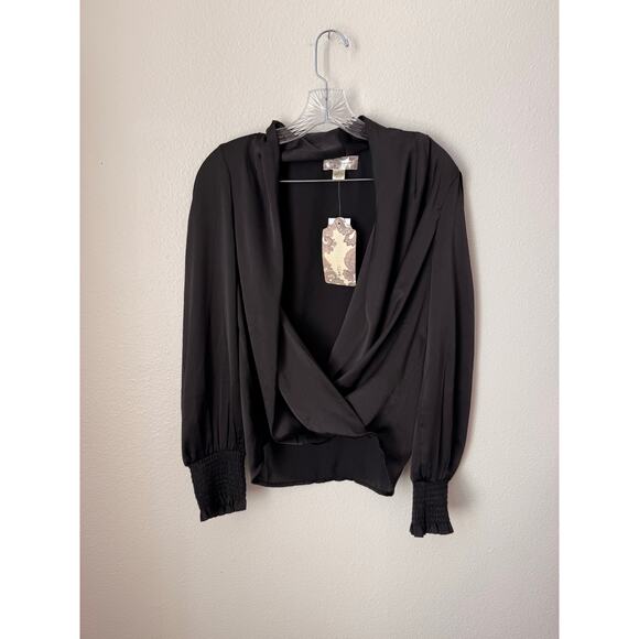 NWT Band of Gypsies Black Satin Balloon Sleeves Wrap Top Size Medium - Picture 2 of 7